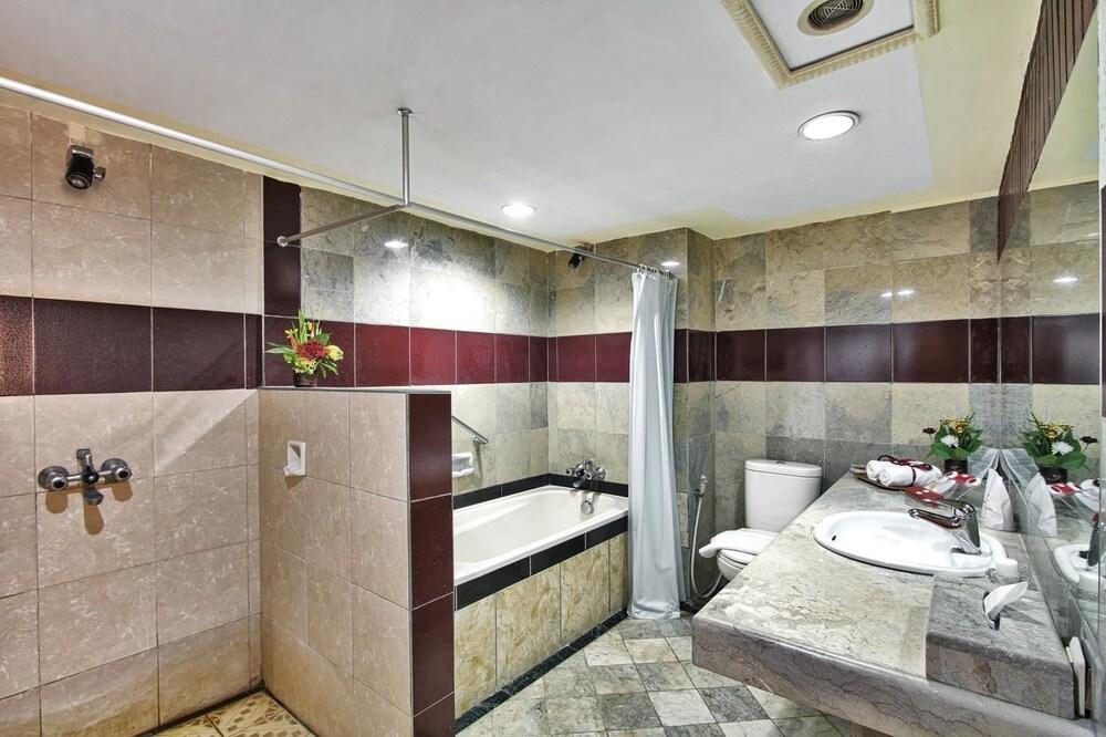Sahid Kawanua Hotel Manado Luaran gambar