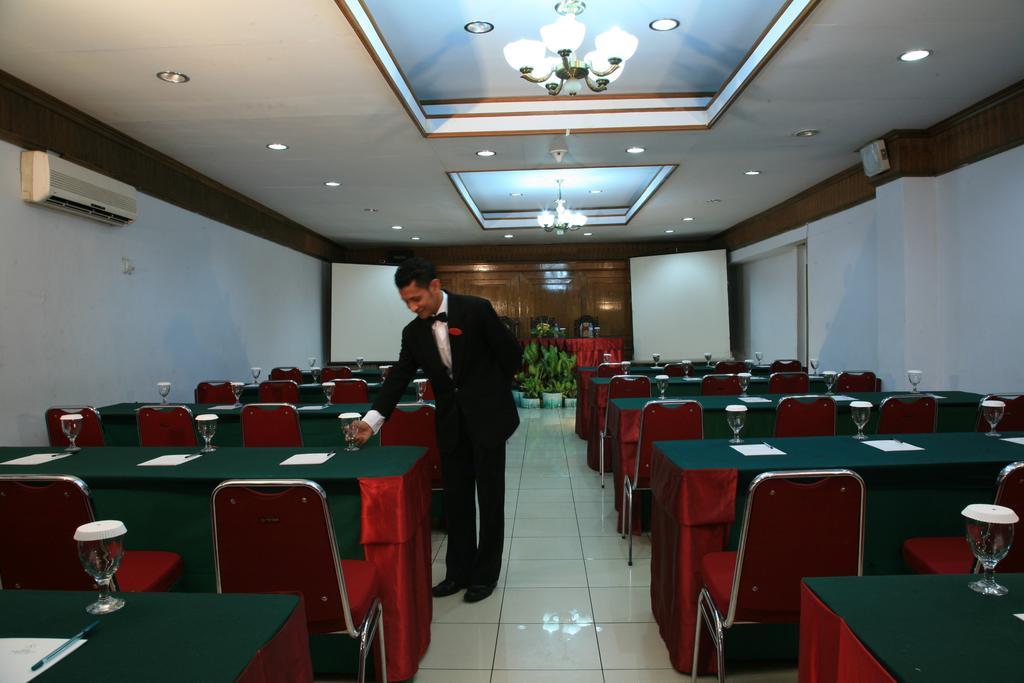 Sahid Kawanua Hotel Manado Luaran gambar