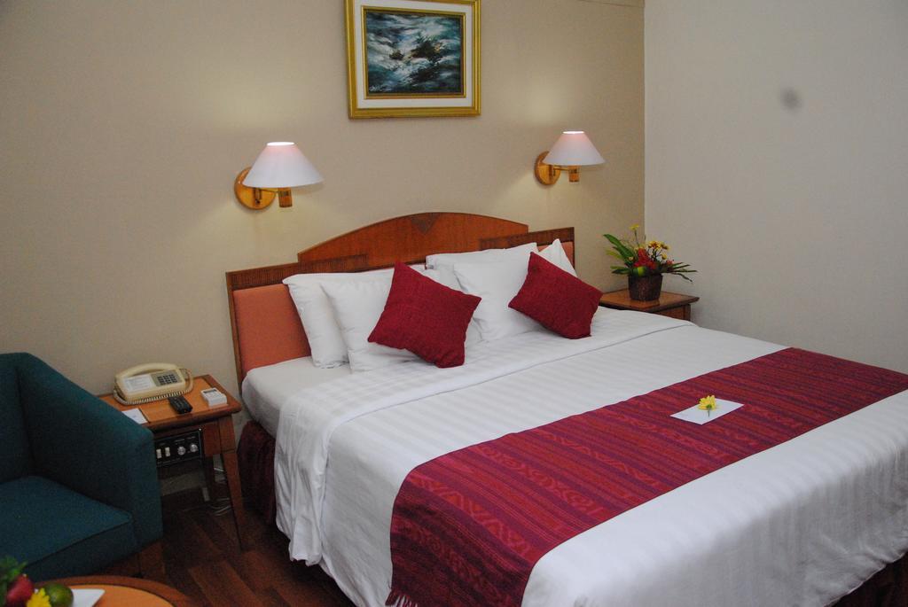 Sahid Kawanua Hotel Manado Luaran gambar