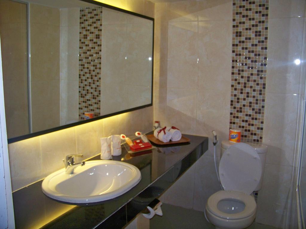Sahid Kawanua Hotel Manado Luaran gambar