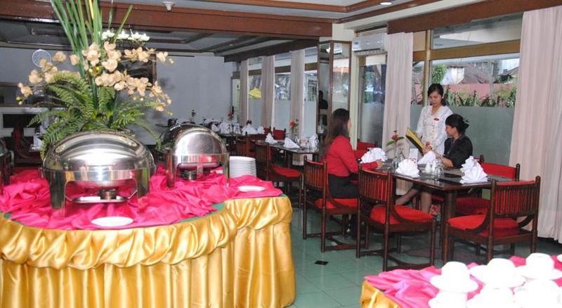 Sahid Kawanua Hotel Manado Luaran gambar