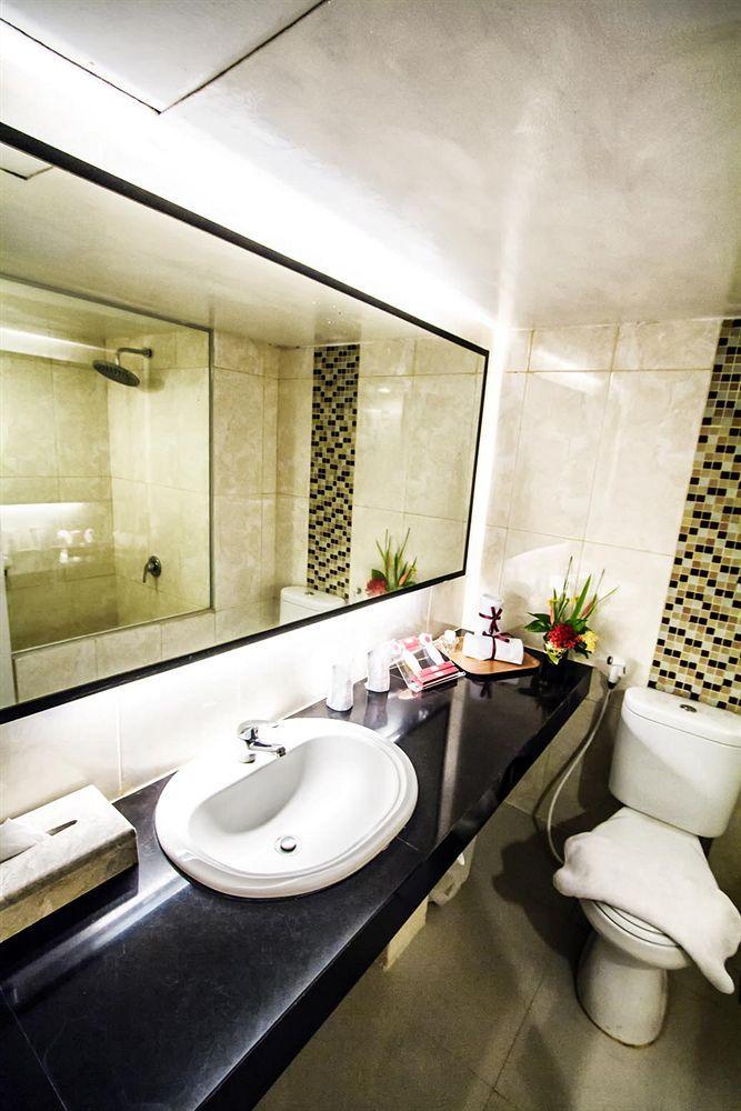 Sahid Kawanua Hotel Manado Luaran gambar