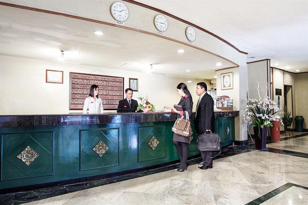 Sahid Kawanua Hotel Manado Luaran gambar